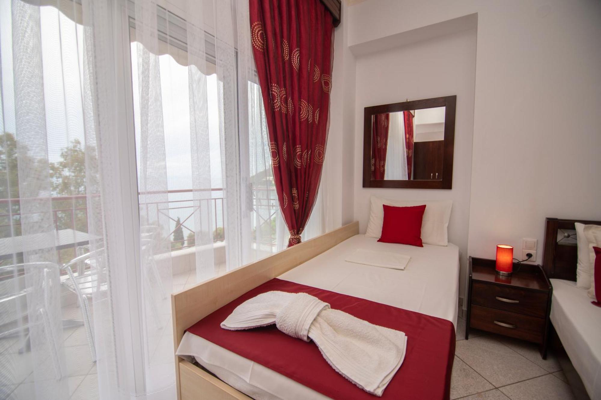 Hotelsunnybeachgr Pérdika Kültér fotó