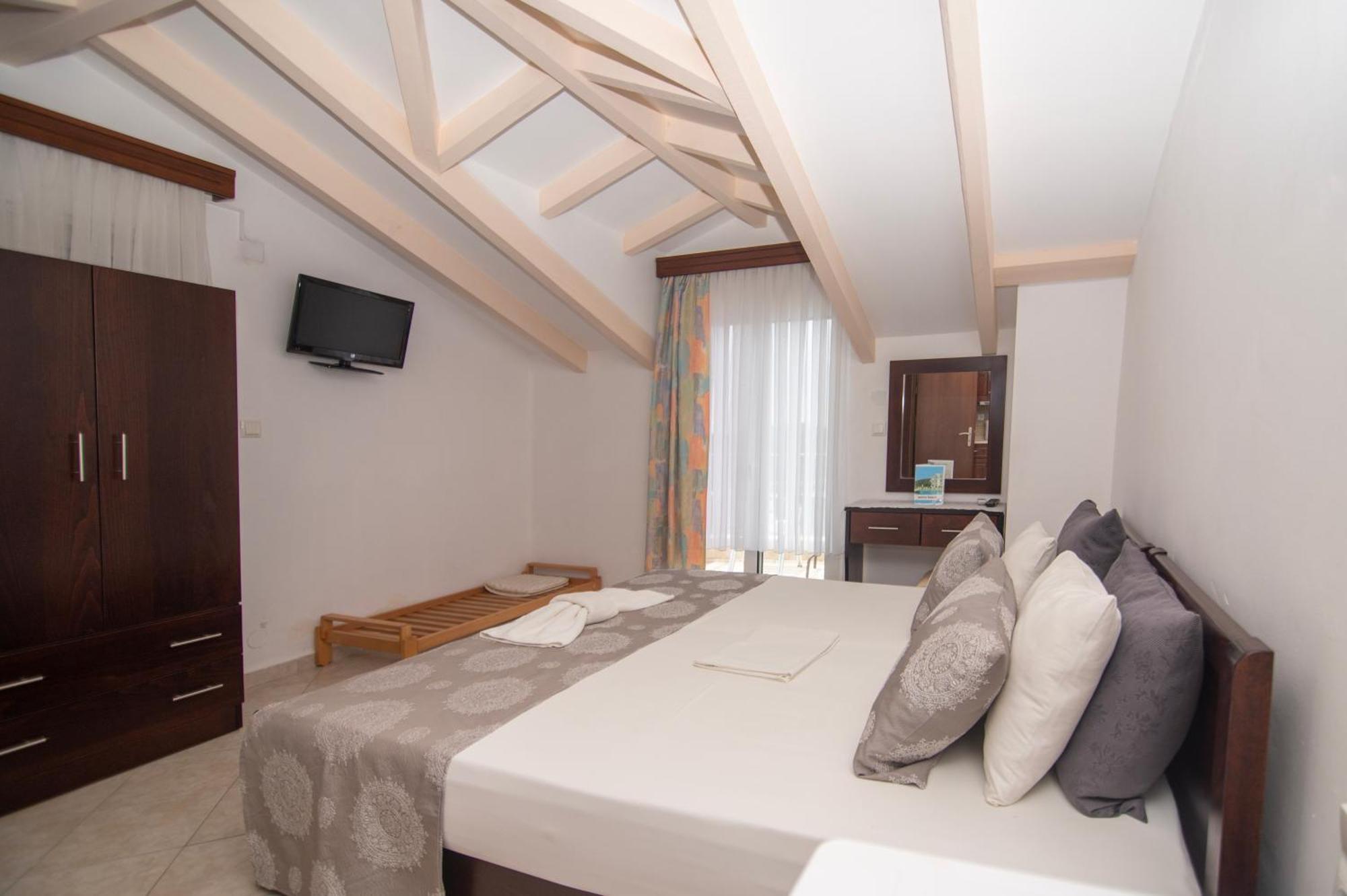 Hotelsunnybeachgr Pérdika Kültér fotó
